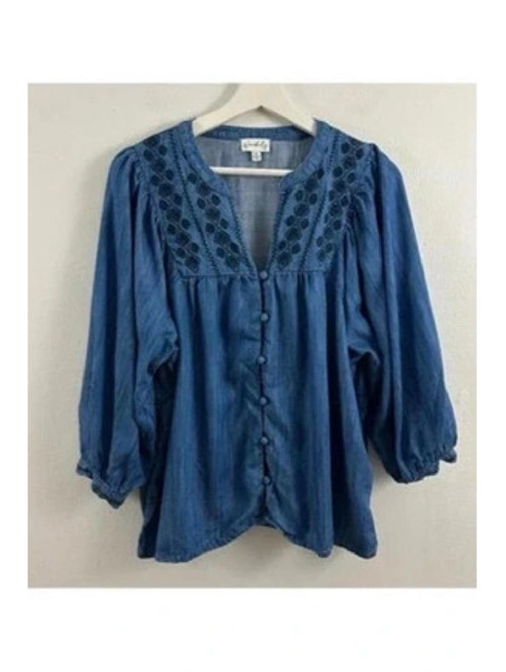 Wonderly Women's Embroidered Denim Top Size PL